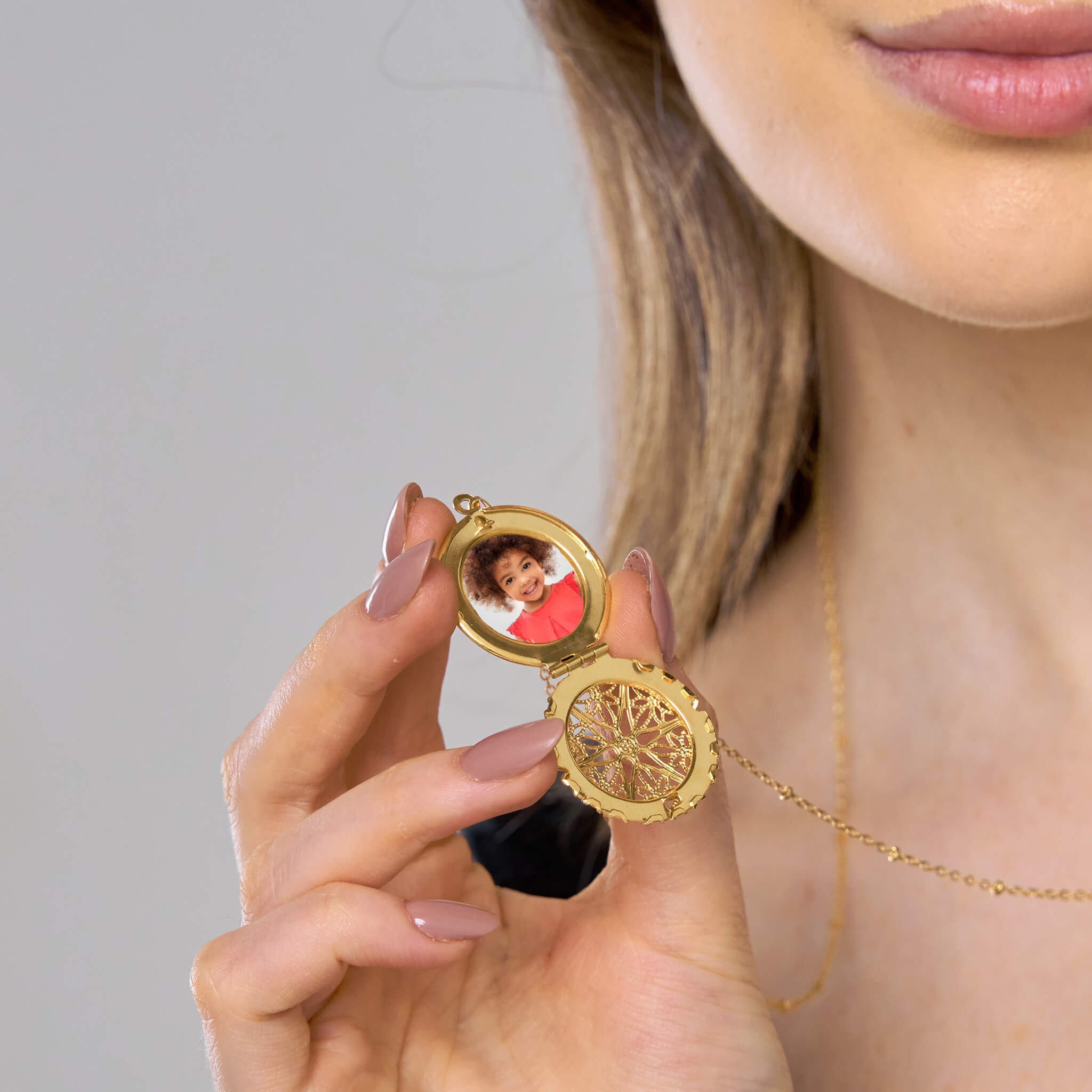 Cadena Larga Relicario Mandala Filigrana con Significado