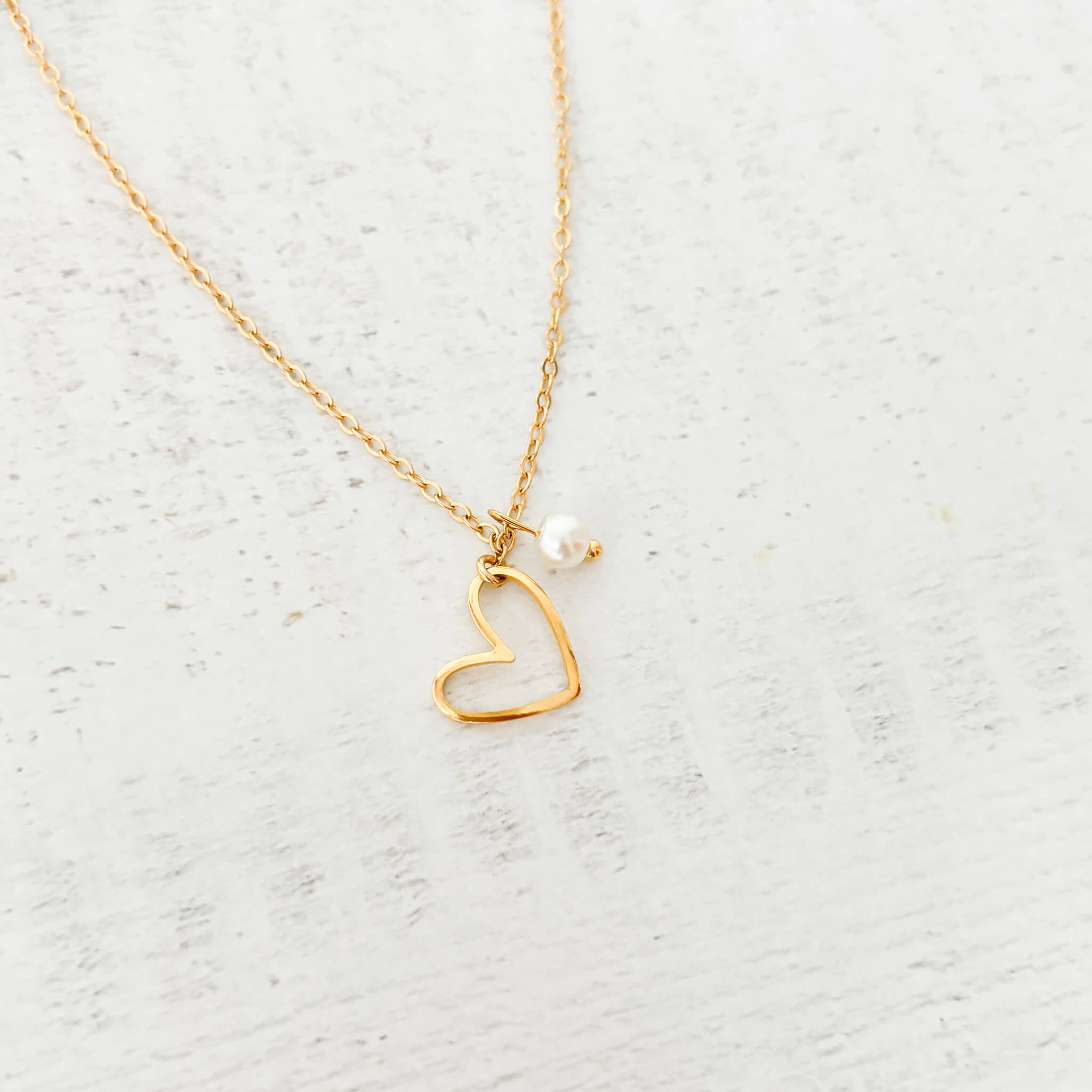 Cadena Corazón Silueta Perla Con Significado