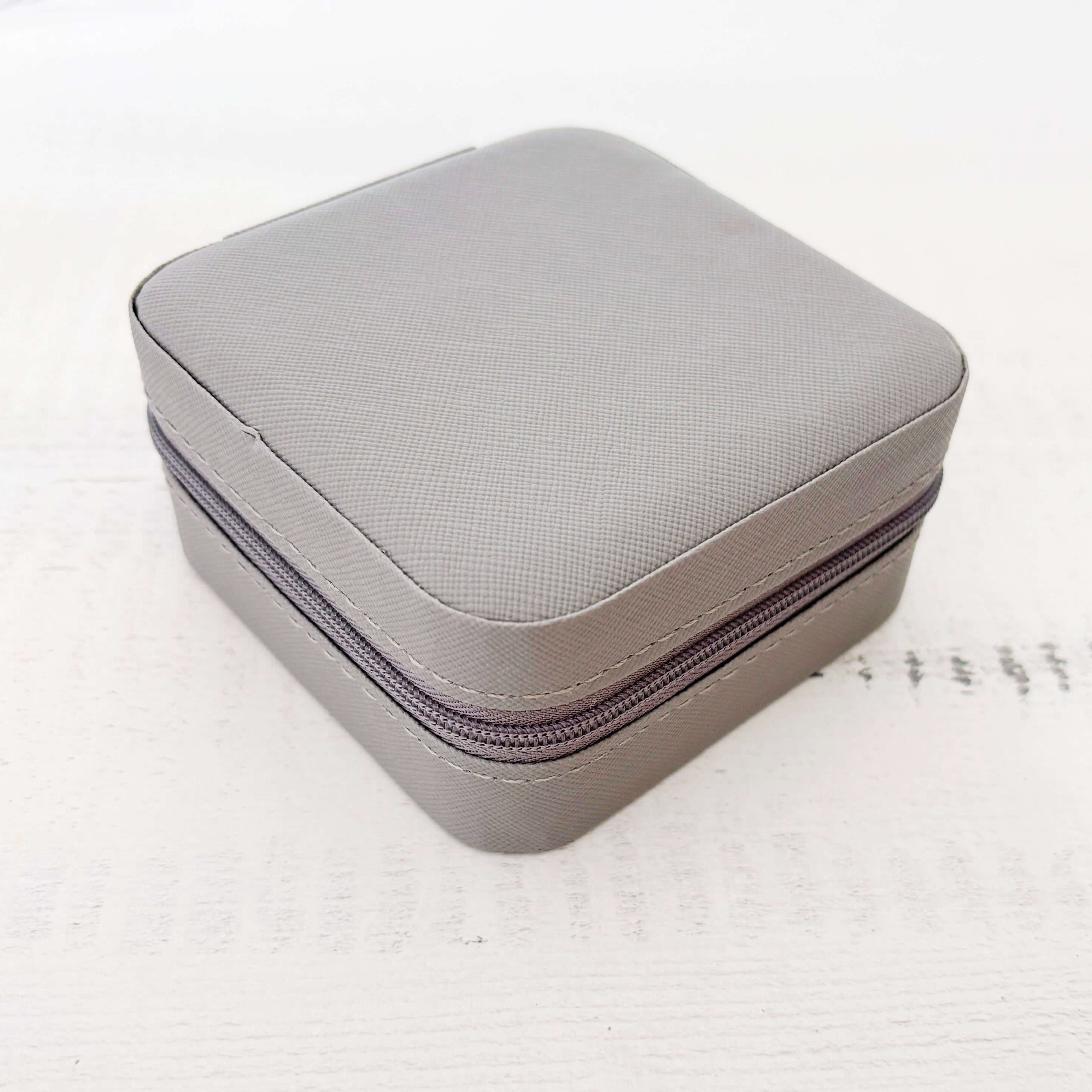 Joyero Organizador De Viaje Mini Gris Cuadrado