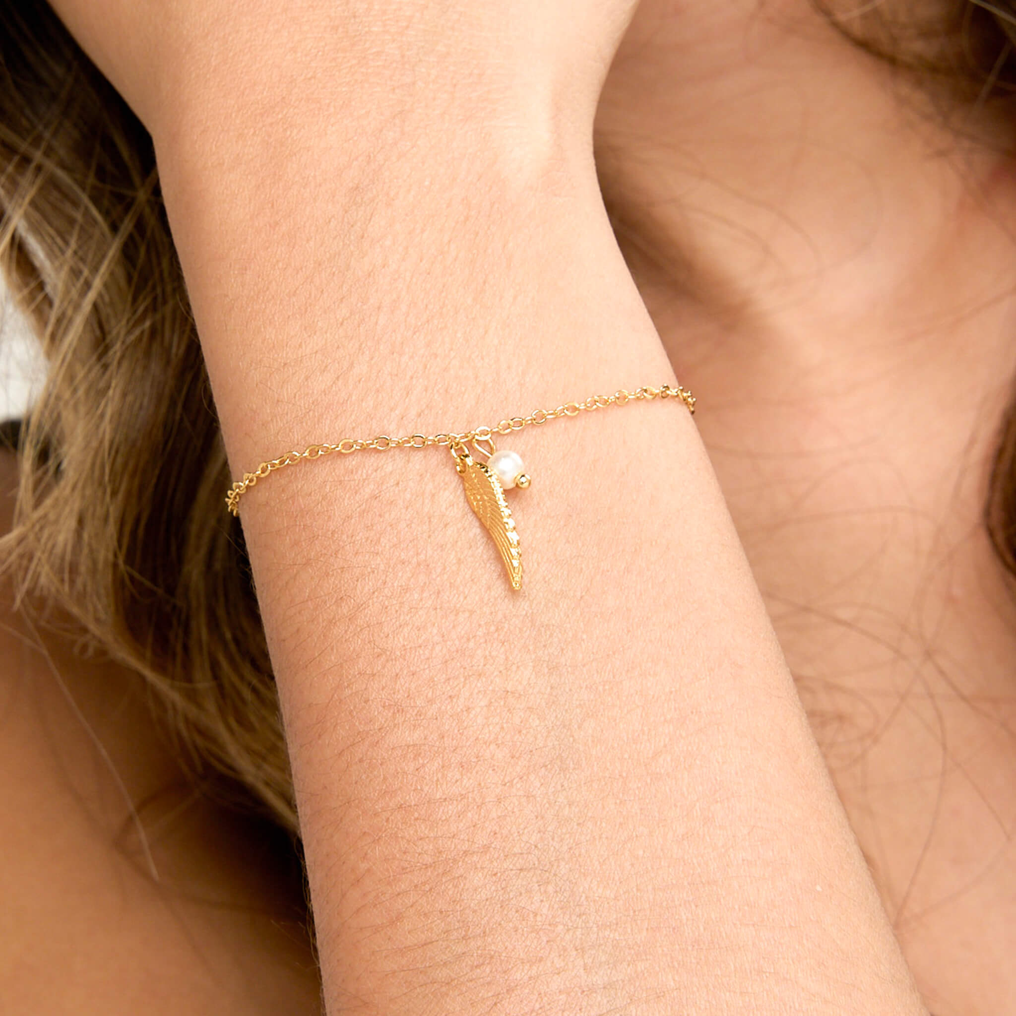 Pulsera Ala De Ángel Perla Broche Con Significado