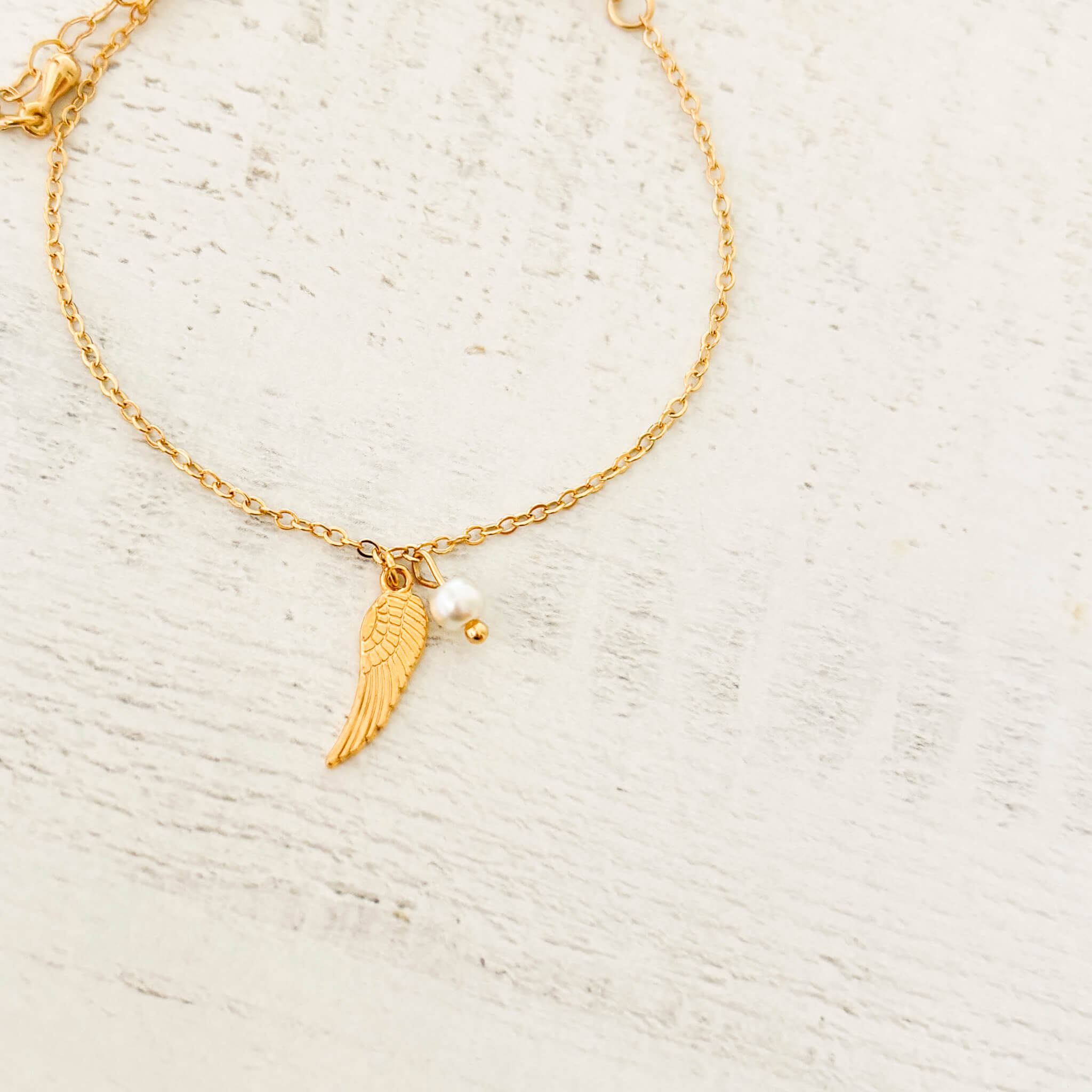 Pulsera Ala De Ángel Perla Broche Con Significado