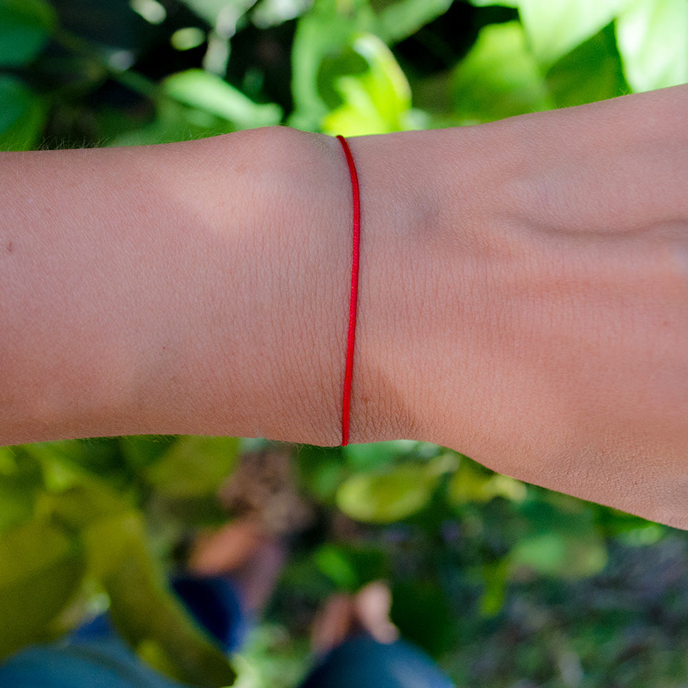 Pulsera Hilo Rojo del Destino Con Significado