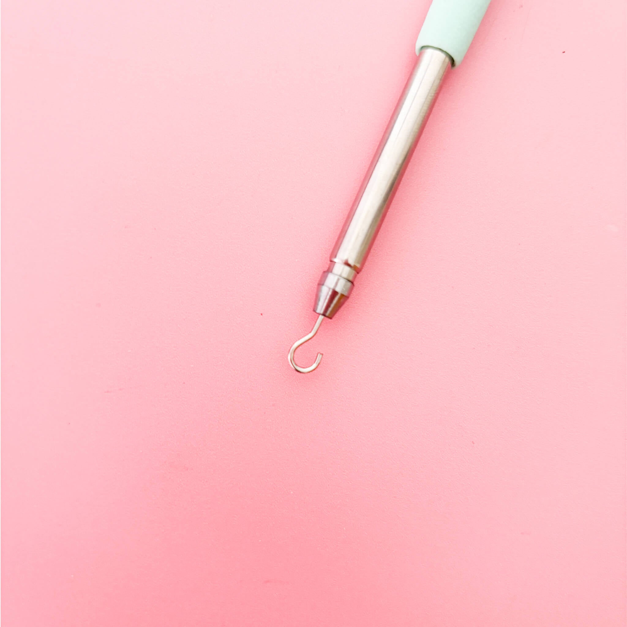 Pinza Para Poner Pulsera Verde Menta