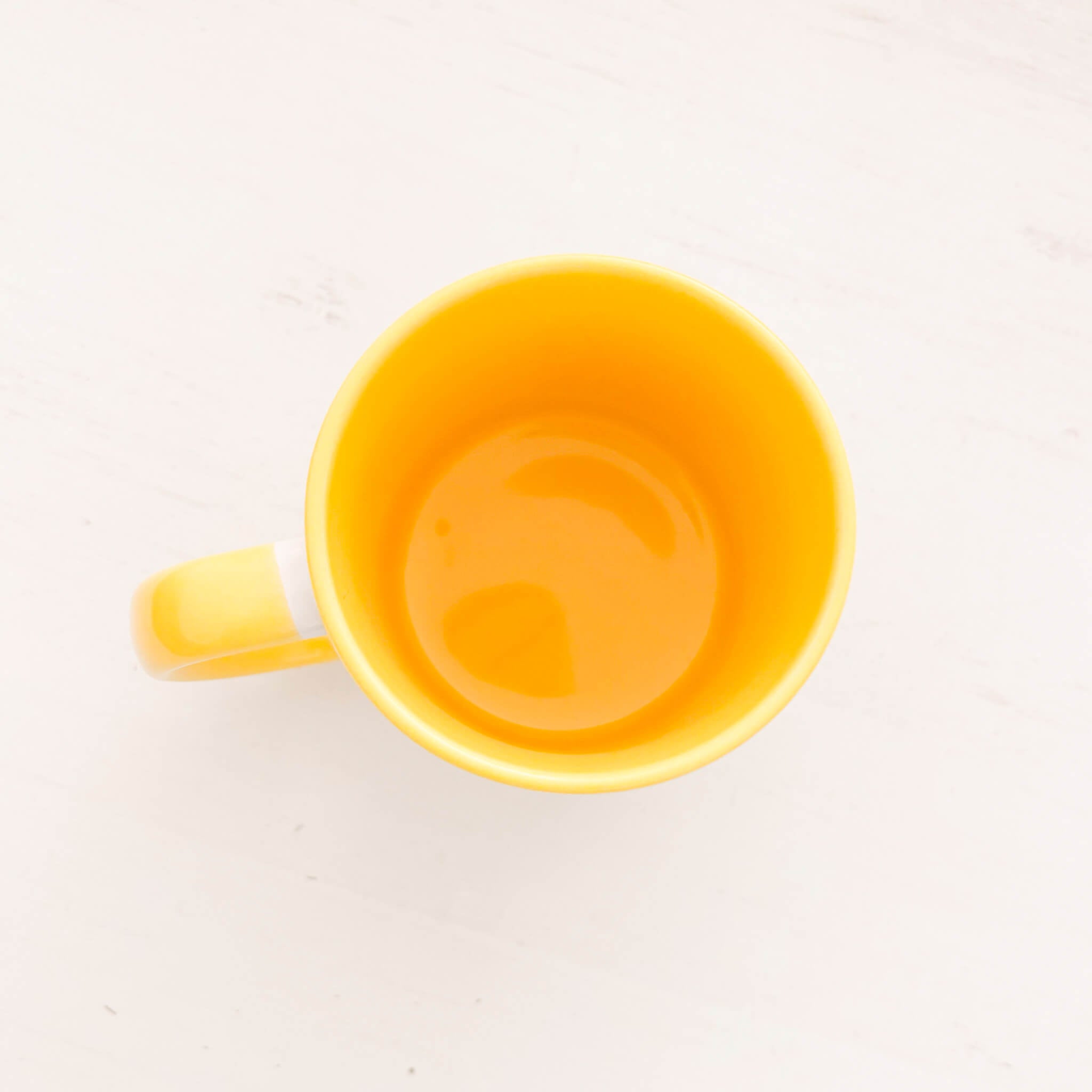 Mug Afirmaciones Tu ritual de inspiración diaria - Amarillo