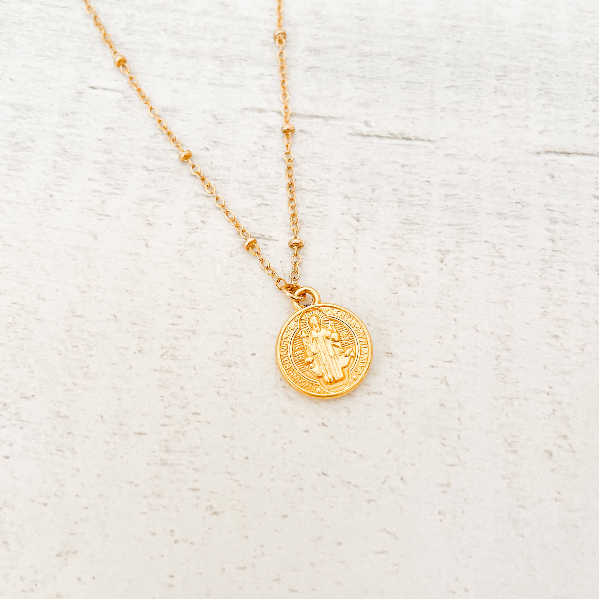 Cadena San Benito Protección Con Significado