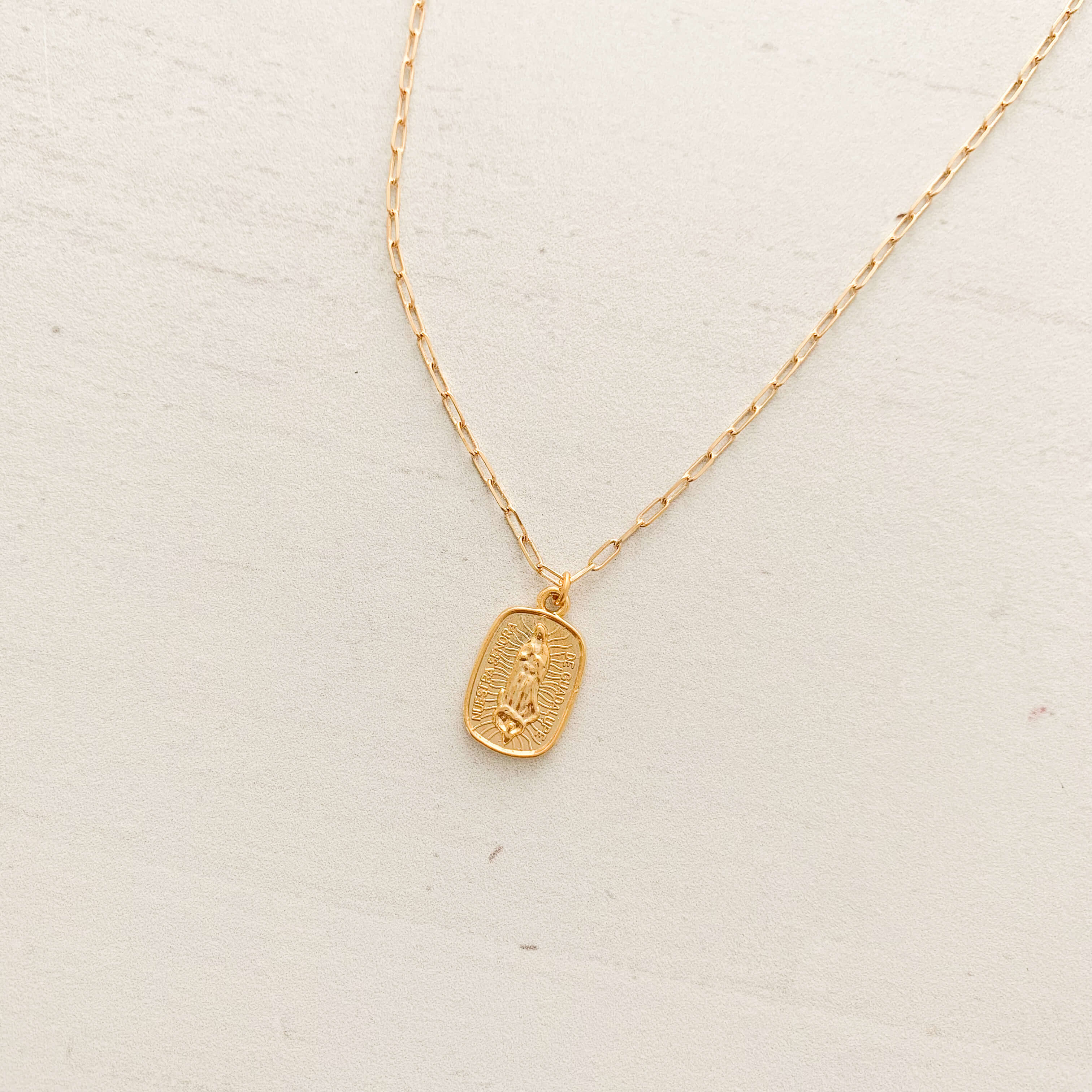 Cadena Virgen de Guadalupe Grande Con Significado