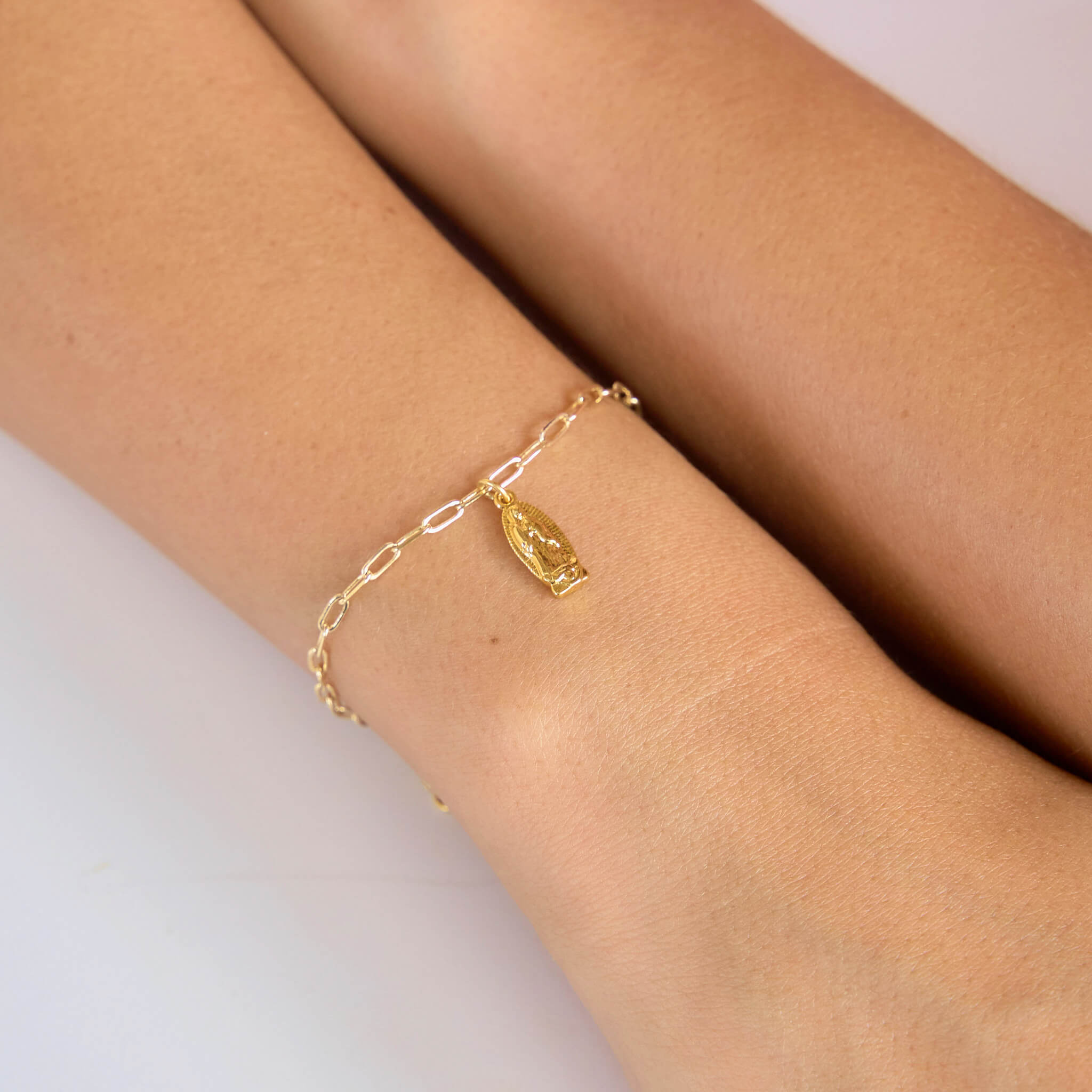 Pulsera Virgencita De Guadalupe Broche Cadena Grande Con Significado