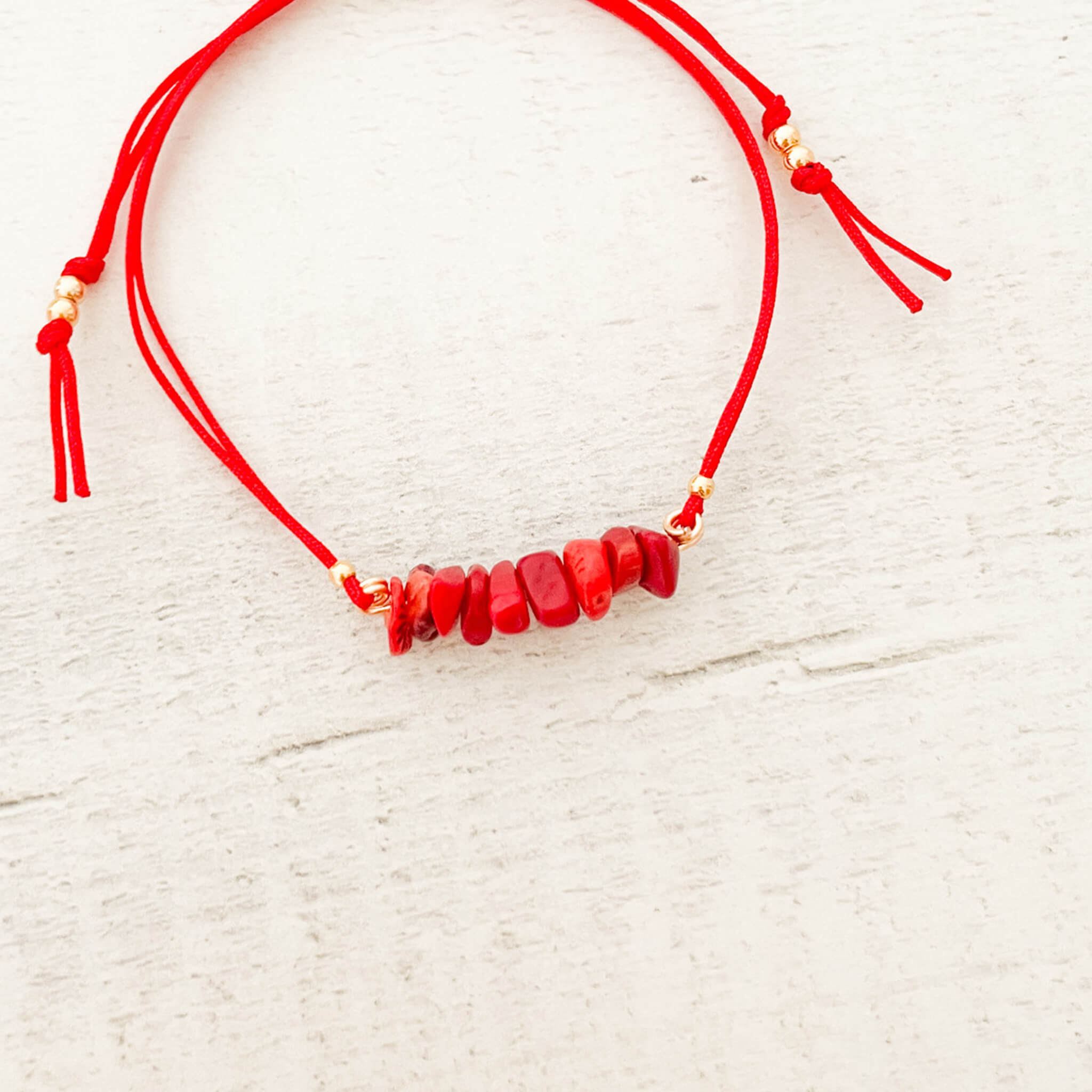 Pulsera Coral Rojo Piedra Natural Hilo Rojo