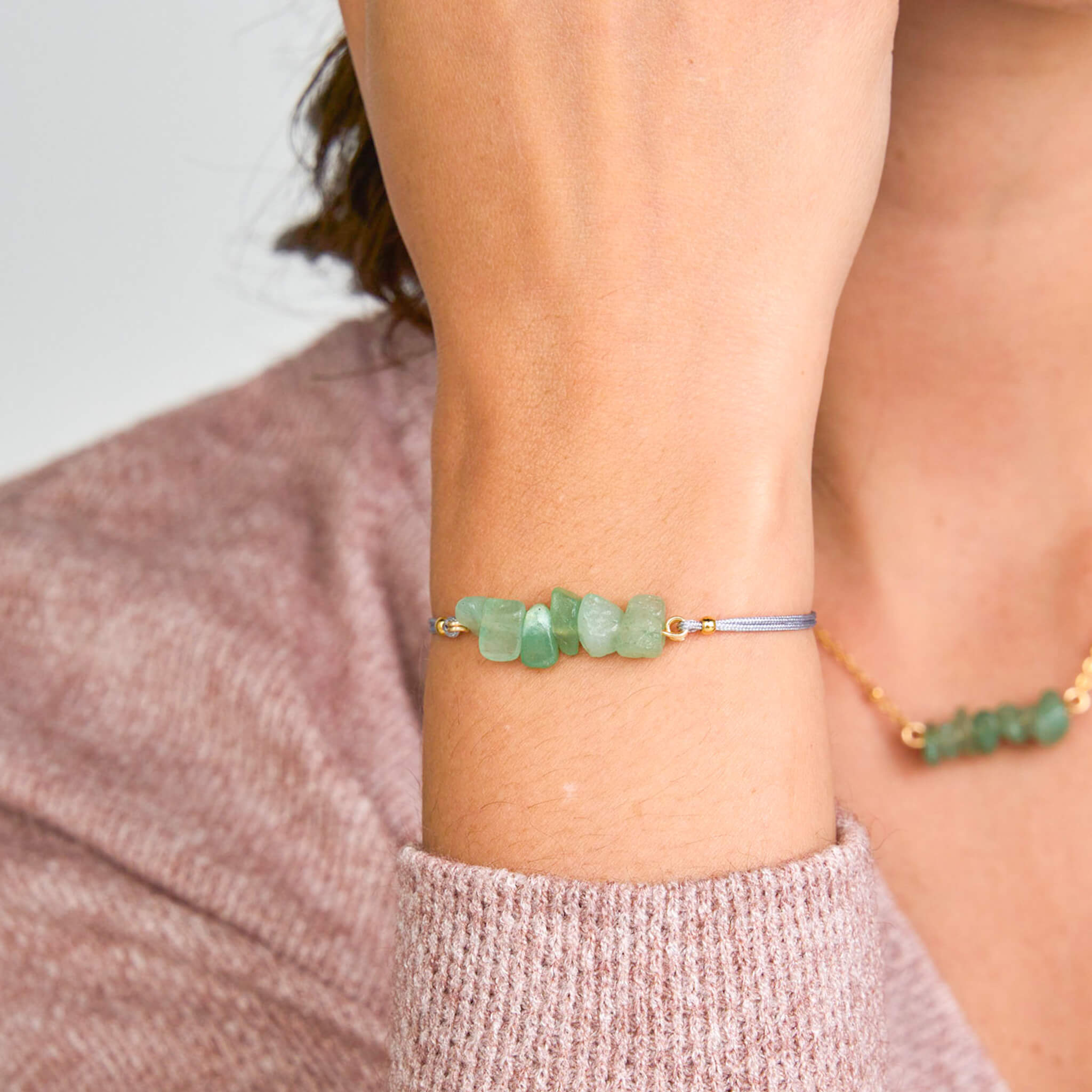 Pulsera Jade Verde Piedra Natural Hilo Gris