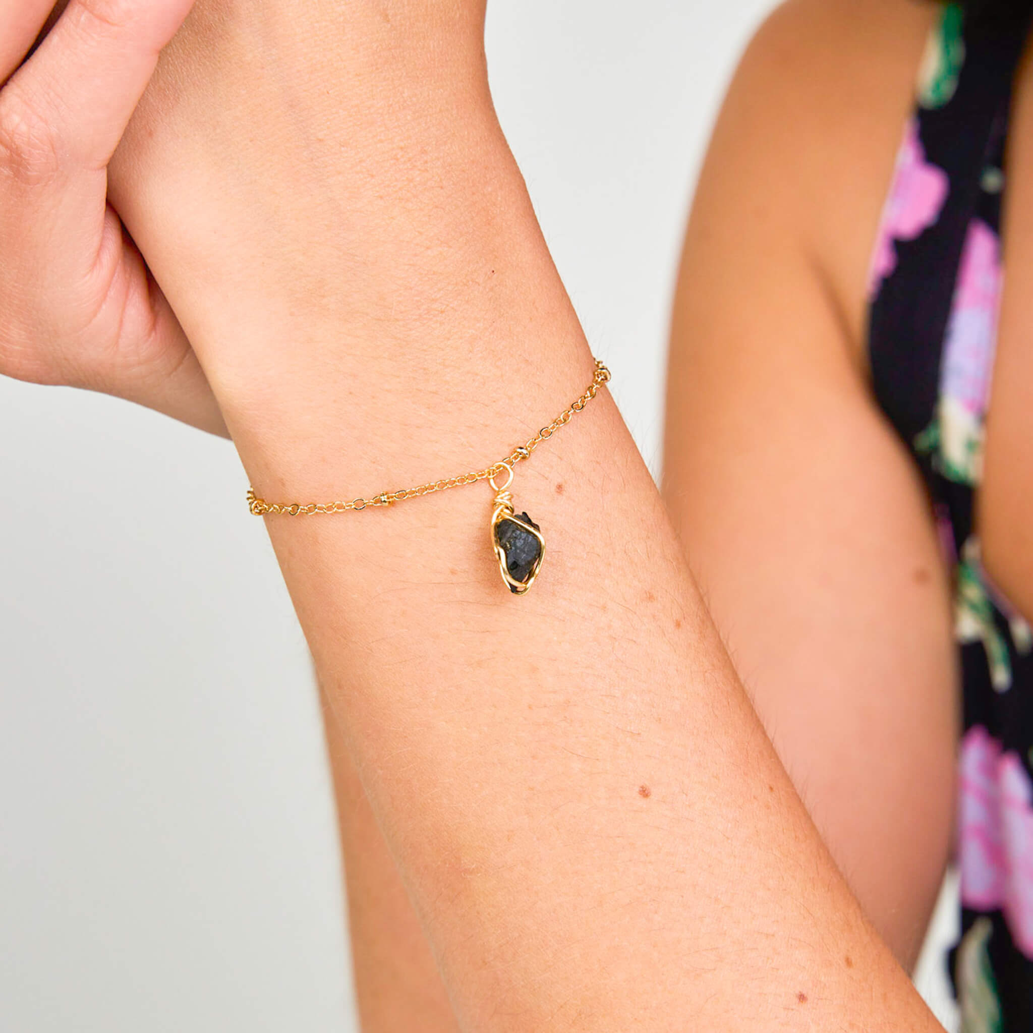 Pulsera Turmalina Negra Piedra Natural Broche Cadena