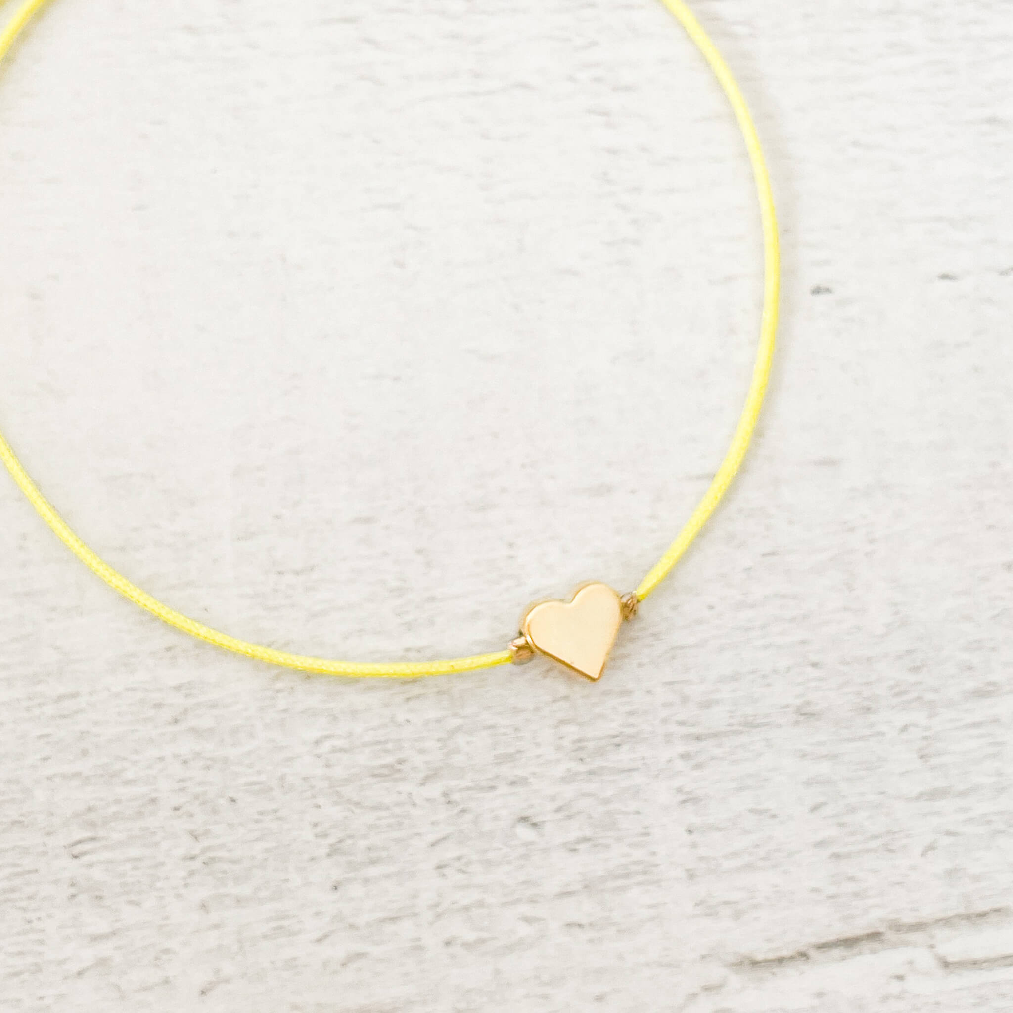 Pulsera Hilo La Vida Debería Ser Amarilla Amar Y Ya