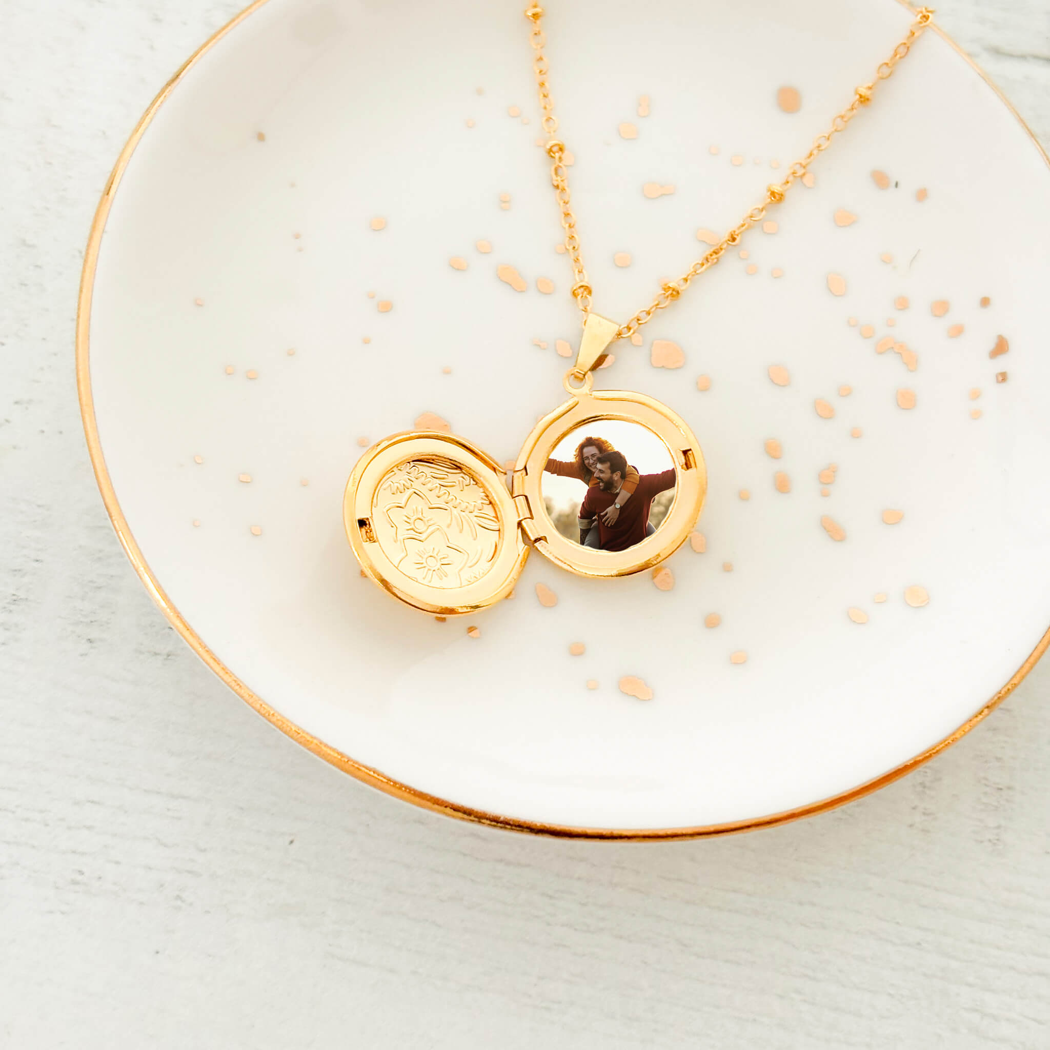 Cadena Relicario Redondo Jardín de Flores