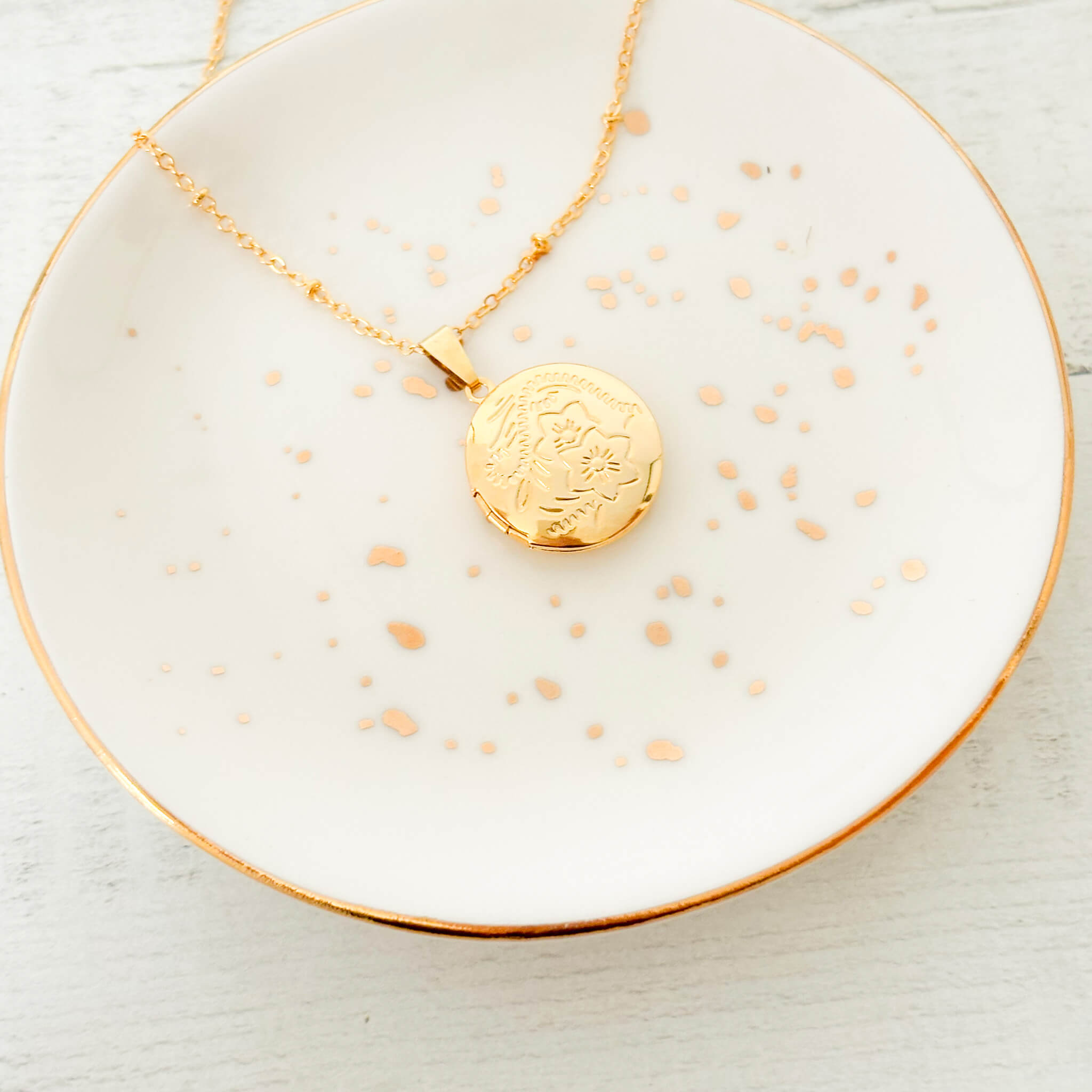 Cadena Relicario Redondo Jardín de Flores