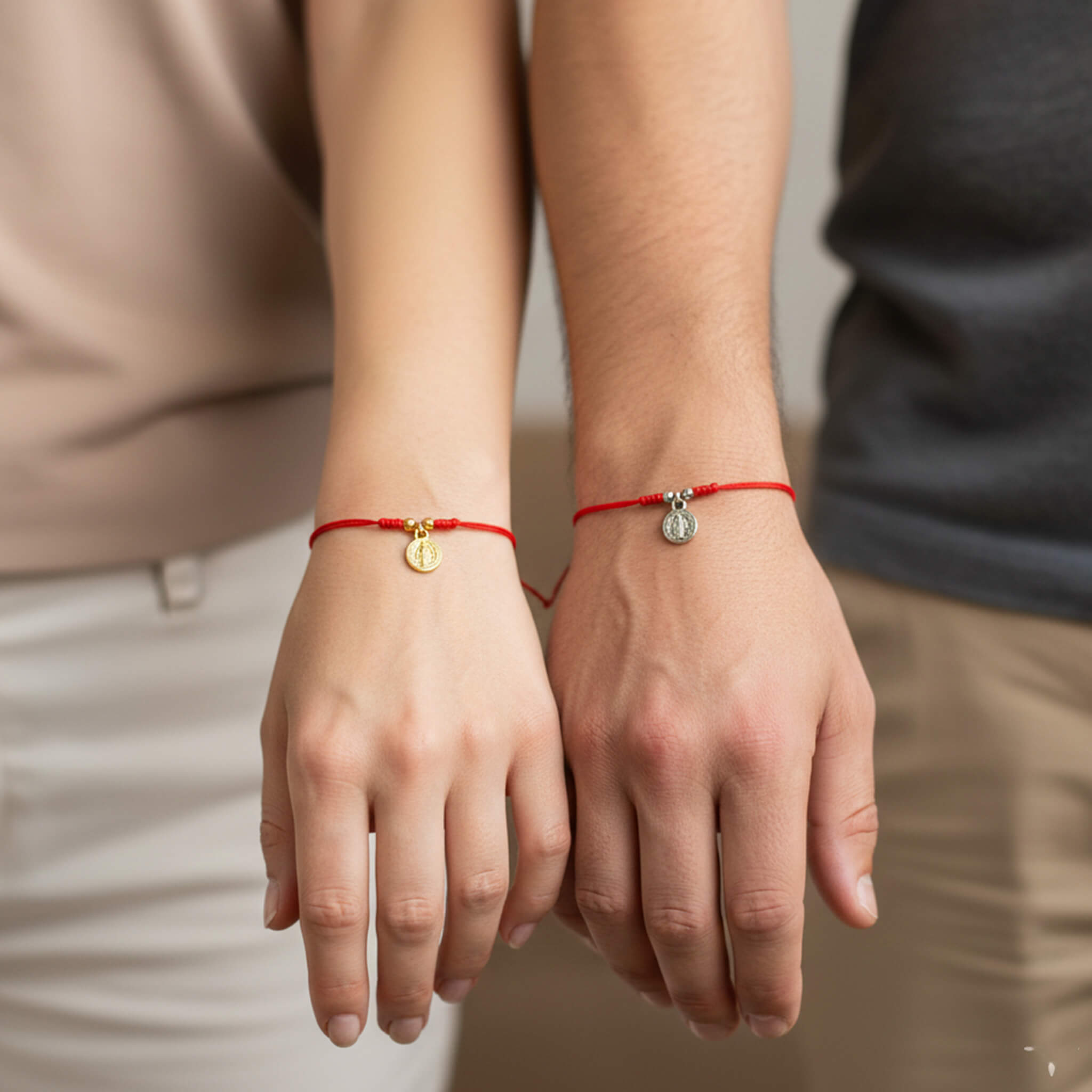 Pulsera Parejas San Benito Hilo Rojo

