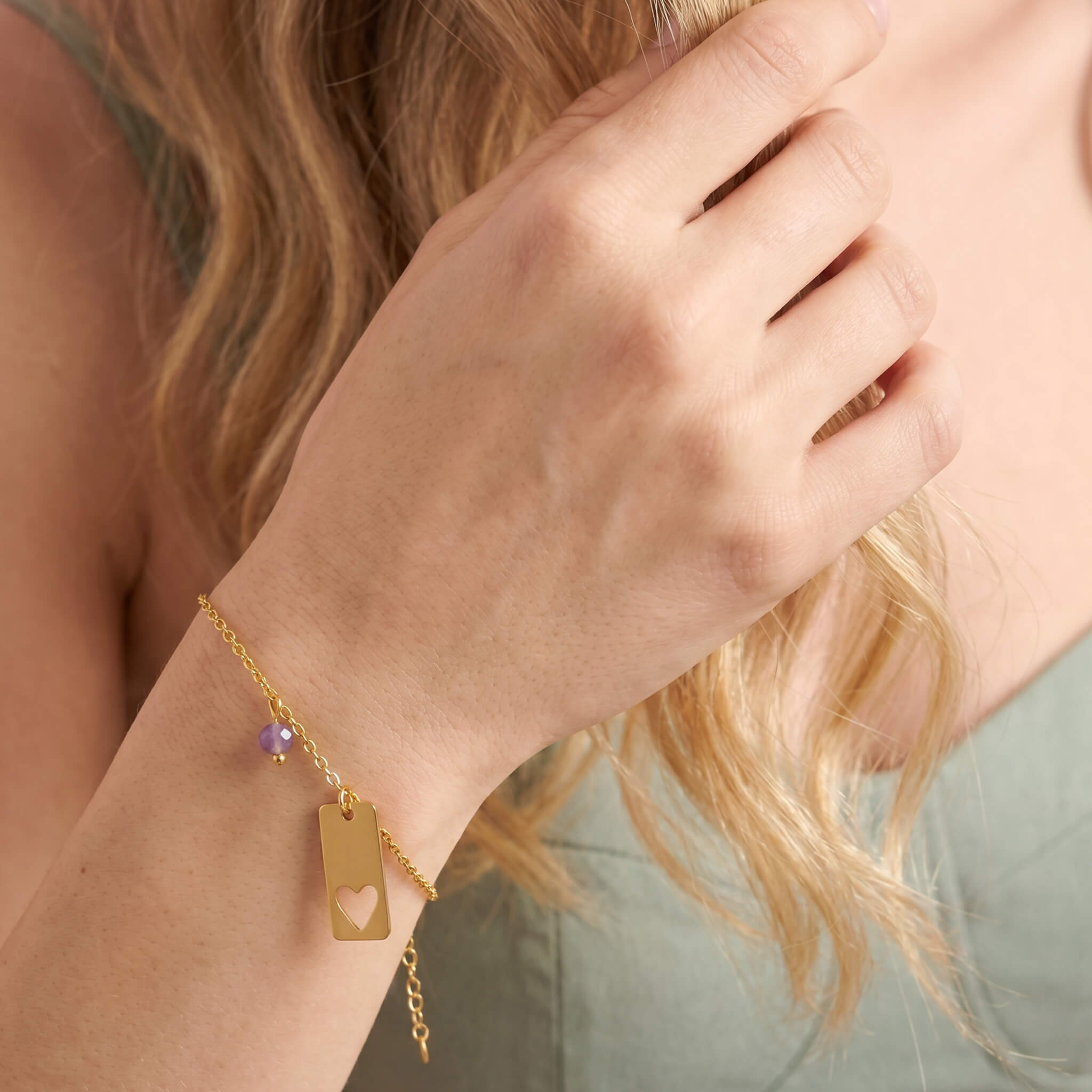 Pulsera Placa Corazón Calado Con Murano Violeta